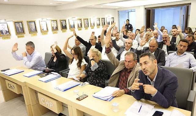 &Ccedil;eşme Belediye Meclisi Ekim Ayı Toplantısında &ouml;nemli kararlar alındı