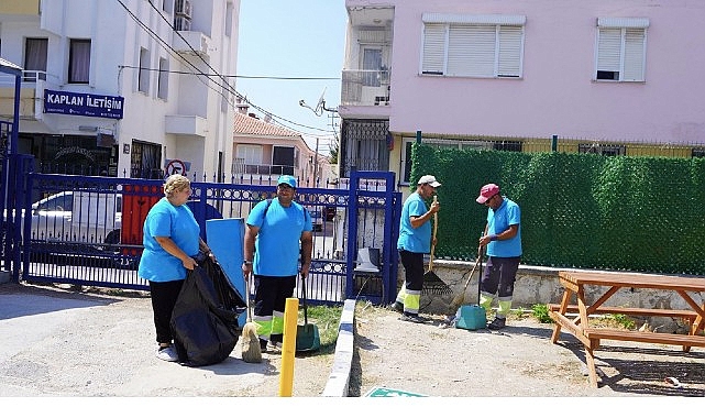 &Ccedil;eşme Belediyesi&rsquo;nden Yeni Eğitim-&Ouml;ğretim Yılı &Ouml;ncesi B&uuml;y&uuml;k Temizlik
