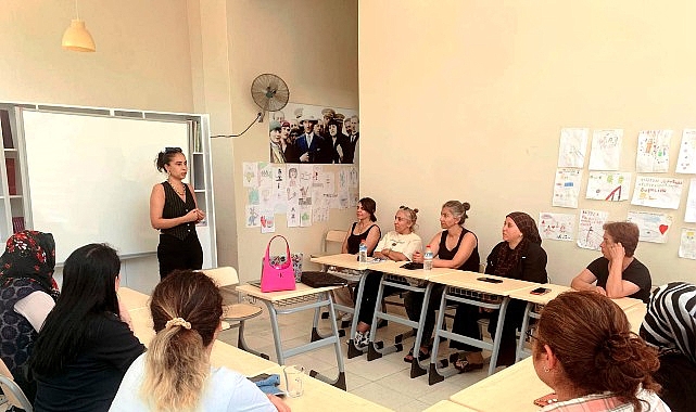 &Ccedil;iğli Belediyesi&rsquo;nden anneler i&ccedil;in bilgilendirici seminer