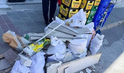 &Ccedil;iğli&rsquo;de Ka&ccedil;ak Moloz D&ouml;k&uuml;m&uuml;ne Ge&ccedil;it Yok