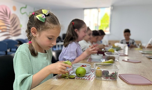 &Ccedil;ocuklar, "Adım Adım Hayat" ile b&uuml;y&uuml;yor