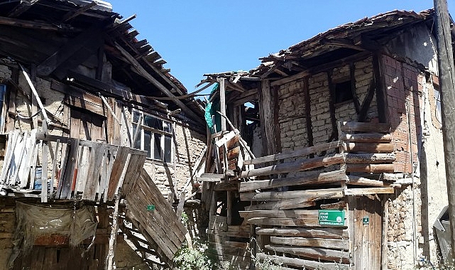 Daha g&uuml;venli bir Osmangazi i&ccedil;in metruk binalar yıkılıyor