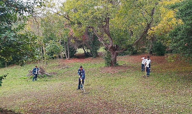 Darıca Millet Bah&ccedil;esi'nde temizlik seferberliği