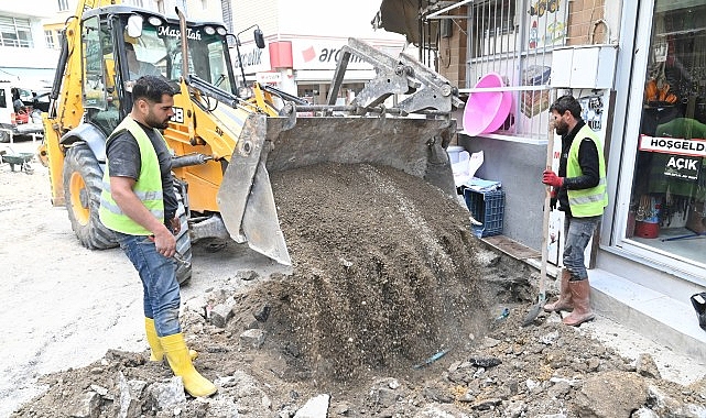 Demirci&rsquo;de altyapı seferberliği s&uuml;r&uuml;yor