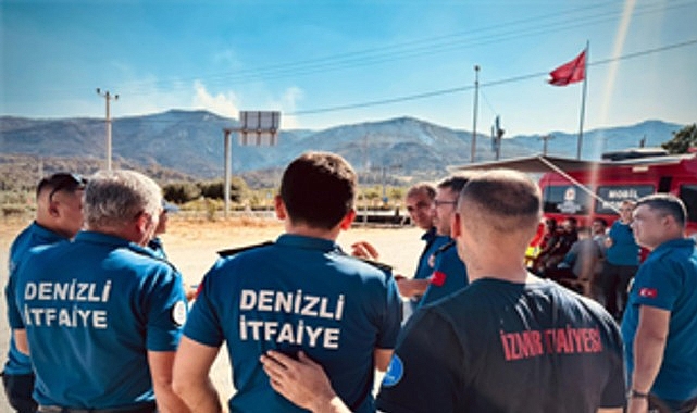 Denizli&rsquo;de g&ouml;rev tamam, İzmir İtfaiyesi eve d&ouml;n&uuml;yor