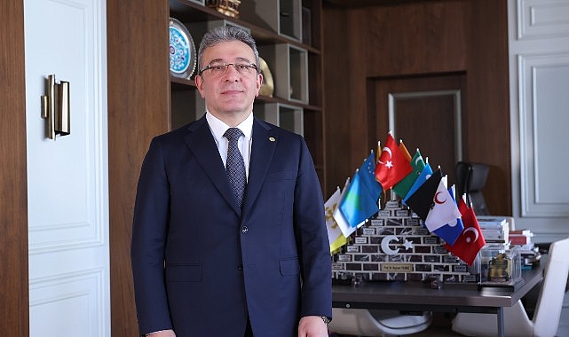 DE&Uuml; Rekt&ouml;r&uuml; Prof. Dr. Bayram Yılmaz&rsquo;dan 30 Ağustos Zafer Bayramı Mesajı