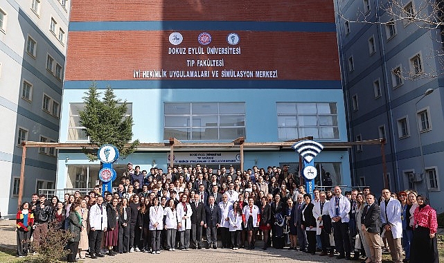 DE&Uuml;&rsquo;den Tıp Eğitimine G&uuml;&ccedil;l&uuml; Yatırım: İyi Hekimlik Uygulamaları ve Sim&uuml;lasyon Merkezi A&ccedil;ıldı