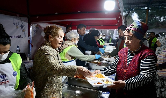 Didim Balat Mahallesi&rsquo;nde Ramazan Bereketi Paylaşıldı