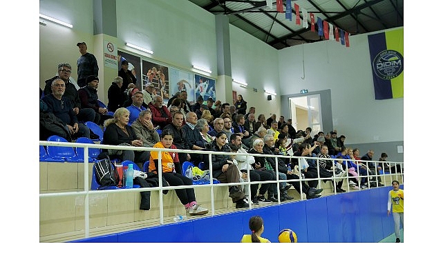 Didim Sahasında Voleybol Ş&ouml;leni: 3&ndash;0
