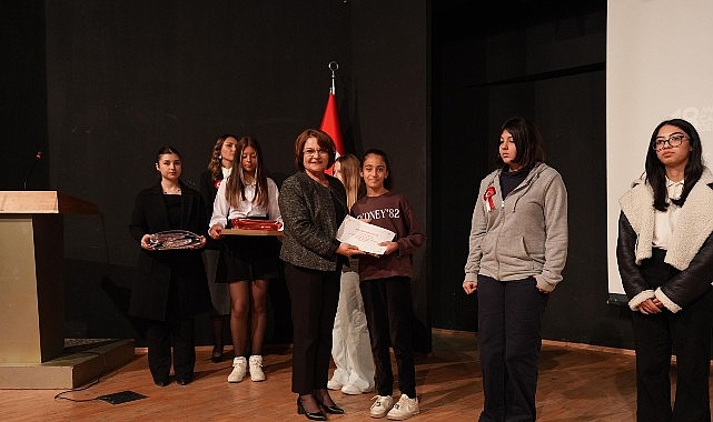 Didim&rsquo;de 18 Mart Anma Programı Protokol Katılımıyla Ger&ccedil;ekleştirildi