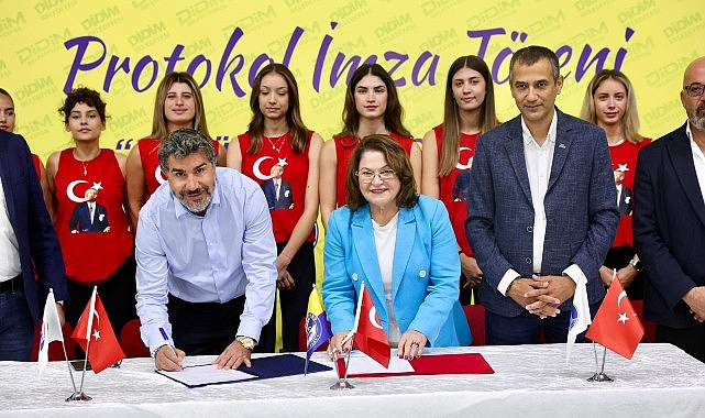 Didim&rsquo;de kadın voleybol takımı yoluna daha g&uuml;&ccedil;l&uuml; devam edecek