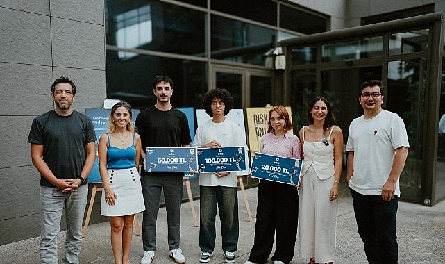 "Dikkat: Fikir &Ccedil;ıkabilir!" Afiş Tasarım Yarışması&rsquo;nda Dereceler Belli Oldu!