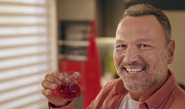 Doğuş &Ccedil;ay&rsquo;ın &lsquo;Ali Sunal&rsquo;lı 5&rsquo;inci reklam filmi yayında!