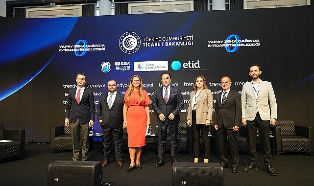 E-Ticaret Devlerinin CEO'ları &ldquo;Yapay Zek&acirc; &Ccedil;ağında E-Ticaretin Geleceği Zirvesi&rdquo;nde Buluştu!