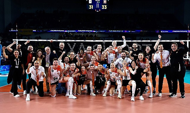 Eczacıbaşı Dynavit adını finale yazdırdı!