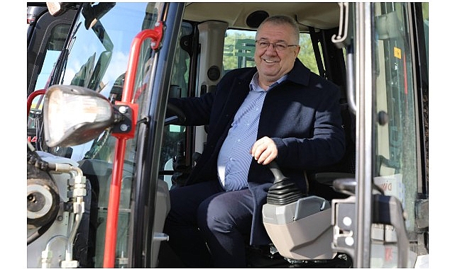Edremit Belediyesi Ara&ccedil; Filosunu G&uuml;&ccedil;lendiriyor