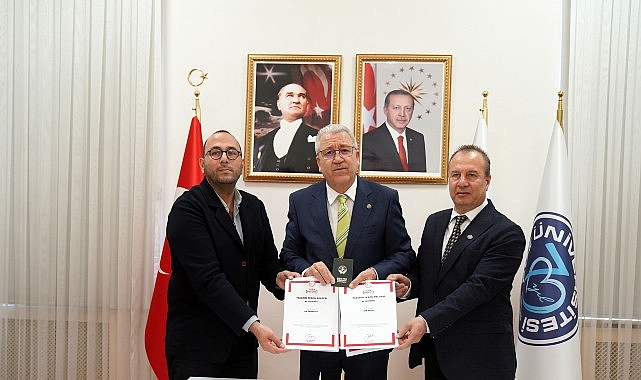 Efeler Yolu'nun iki ayrı tasarımı T&uuml;rk Patent ve Marka Kurumu tarafından tescillendi