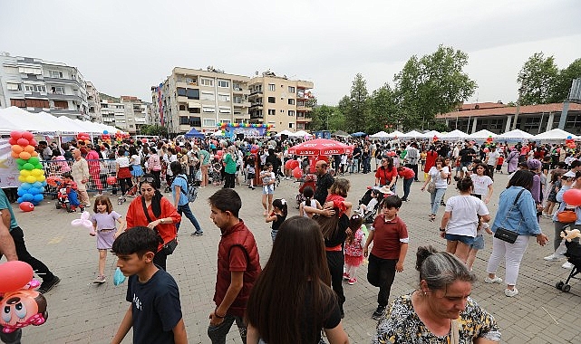 Efes Sel&ccedil;uk 23 Nisan coşkusuna hazırlanıyor