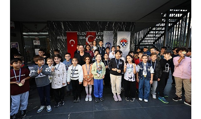 Efes Sel&ccedil;uk&rsquo;ta &ldquo;Ataya Saygı&rdquo; Satran&ccedil; Turnuvası Sona Erdi