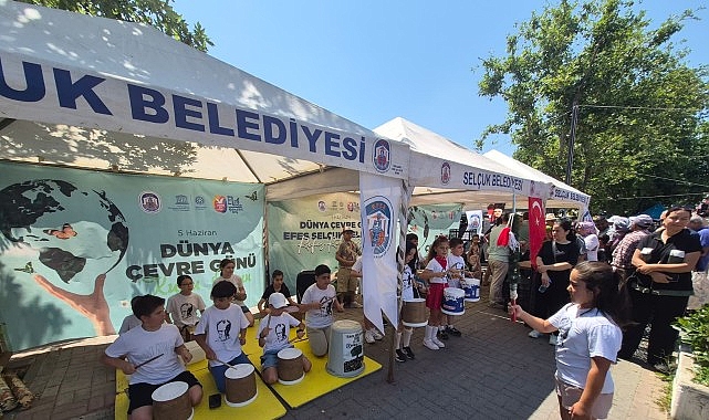 Efes Sel&ccedil;uk&rsquo;ta D&uuml;nya &Ccedil;evre G&uuml;n&uuml; &ldquo;Atığını Getir, Hediyeni G&ouml;t&uuml;r&rdquo; Etkinliğiyle Kutlandı