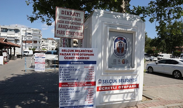 Efes Sel&ccedil;uk&rsquo;ta Pazar Yeri Otoparkında Hem &Uuml;cretsiz S&uuml;re Arttı Hem Abonmanlık Başladı