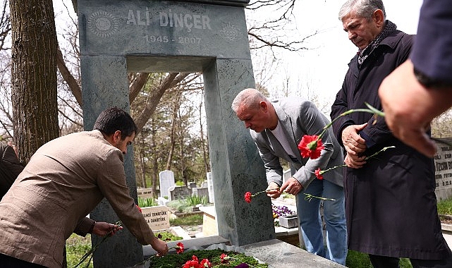 Efsane Başkan Ali Din&ccedil;er Mezarı Başında Anıldı