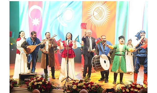 Ege &Uuml;niversitesi uluslararası g&ouml;r&uuml;n&uuml;rl&uuml;ğ&uuml;n&uuml; g&uuml;&ccedil;lendirmeye devam ediyor