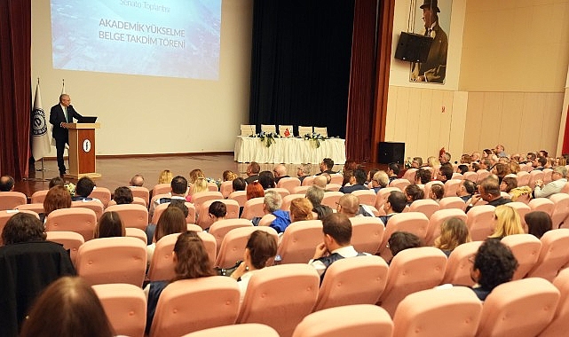 Ege &Uuml;niversitesinde başarı ve gurur g&uuml;n&uuml;
