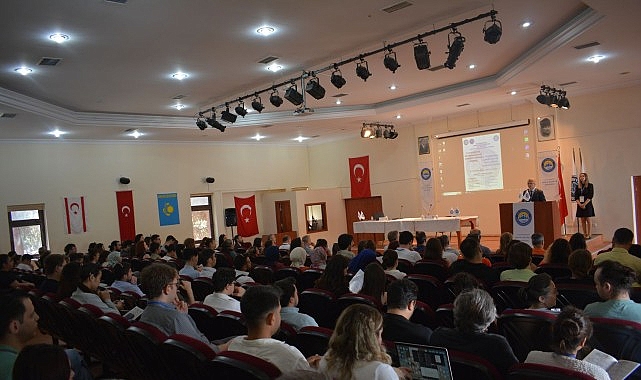 Ege &Uuml;niversitesinde &ldquo;IV. Uluslararası Ege Sosyal Bilimler Lisans&uuml;st&uuml; &Ouml;ğrenci Kongresi&rdquo; başladı