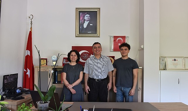 Egeli Gen&ccedil; İletişimci &ldquo;Cannes Roger Hatchuel Student Academy&rdquo;ye T&uuml;rkiye&rsquo;den se&ccedil;ilen tek isim oldu