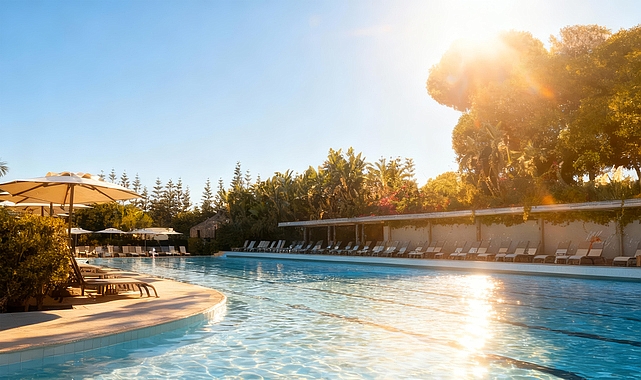 Ela Excellence Resort Belek&rsquo;te Yaz Hi&ccedil; Bitmiyor: Sarı Yazın Enerjisi Akdeniz&rsquo;de Devam Ediyor