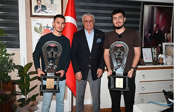 Enduro sporcularından Başkan Topaloğlu&rsquo;na ziyaret