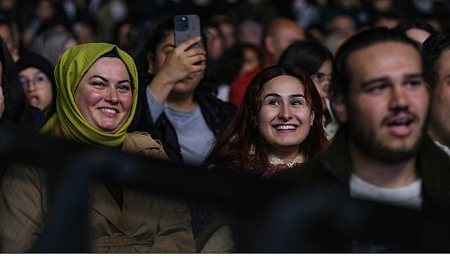 EnFest&rsquo;te &ldquo;C&uuml;mb&uuml;ş&rdquo; vardı