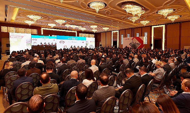 Erdemir, Bursa&rsquo;da sekt&ouml;rle bir araya geldi: &Ccedil;elik Sekt&ouml;r&uuml;nde D&ouml;n&uuml;ş&uuml;m, Dayanıklılık ve Yerli &Uuml;retim