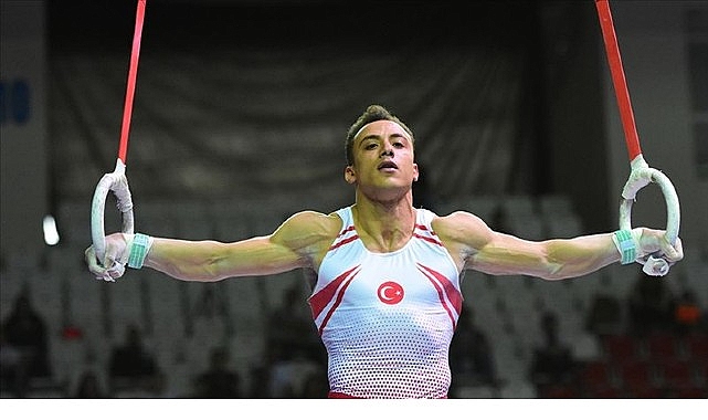 E&Uuml; Mezunu Milli Cimnastik&ccedil;i Adem Asil, d&uuml;nya 2'ncisi oldu