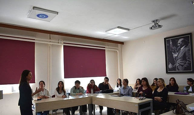 E&Uuml;&rsquo;den &ldquo;Aile Yaşamında Dijital Bir Duvar: Oyun Bağımlılığı&rdquo; s&ouml;yleşisi