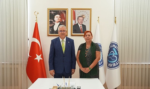 E&Uuml;&rsquo;den Osmanlı edebiyatını dijital teknolojilerle buluşturan yenilik&ccedil;i proje
