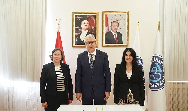 E&Uuml;&rsquo;n&uuml;n &ldquo;Jinekolojik ve Obstetrik Muayene Giysisi&rdquo; buluşu &ldquo;Faydalı Model&rdquo; olarak tescillendi