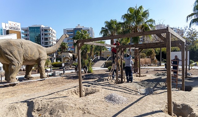 Evrensel &Ccedil;ocuk Merkezi ve Eğitim Kamp&uuml;s&uuml; yenilenen y&uuml;z&uuml;yle &ccedil;ocukları bekliyor