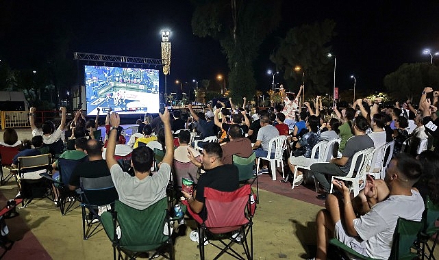 Final heyecanı Konak&rsquo;ta dev ekranlarda yaşanacak