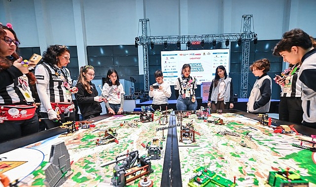 FIRST LEGO League Ulusal Turnuvası Fuar İzmir&rsquo;de başladı