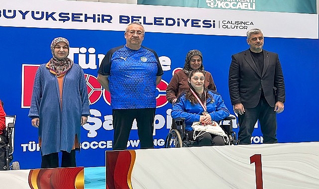 Gaziemir Belediyesi Boccia Takımı&rsquo;ndan &ccedil;ifte şampiyonluk