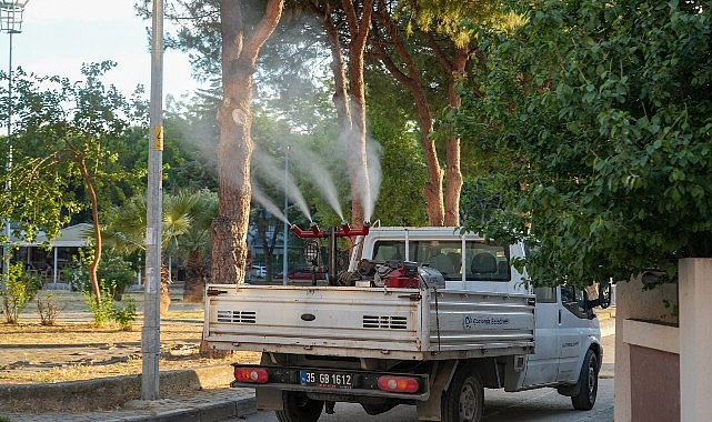Gaziemir&rsquo;de sivrisineklere karşı ila&ccedil;lama &ccedil;alışmaları hız kazandı