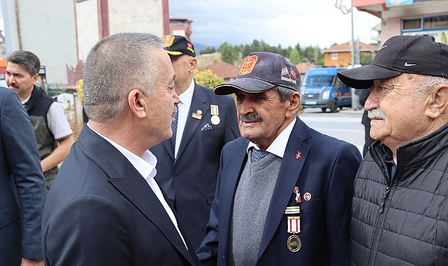 Gaziler G&uuml;n&uuml; Ilgaz'da Dolu Dolu Kutlanıyor