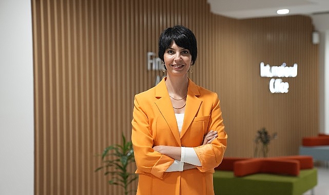 Geleceğin Akıllı D&uuml;nyasının G&ouml;r&uuml;nmeyen Dili: Matematik!