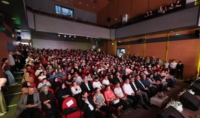 Gen&ccedil; Akademi&rsquo;den G&ouml;z Dolduran Gece