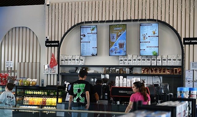 Gen&ccedil; Kafe, bir yılda 320 bin genci ağırladı