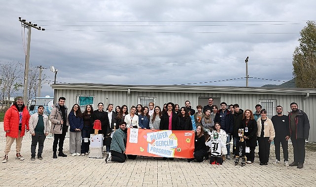 Gen&ccedil;ler iklim krizini doğada ele aldı