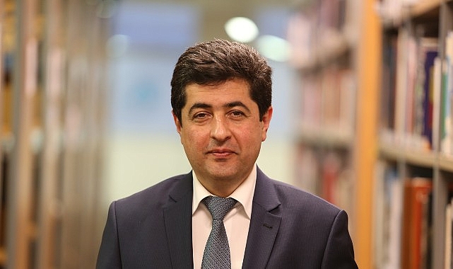 Gen&ccedil;ler, kalabalıklar i&ccedil;inde derin yalnızlık yaşıyor!