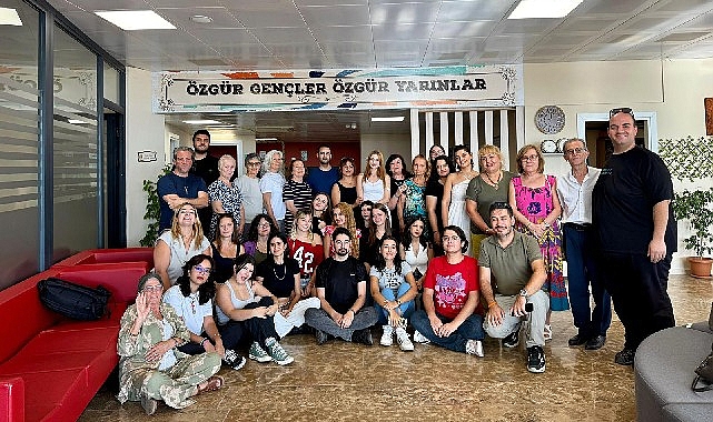 Gen&ccedil;ler ve &ccedil;ınarlar geleceği tasarladı
